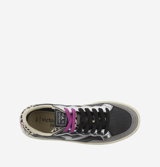 Sneakers - VICTORIA - 8806114 NEGRO