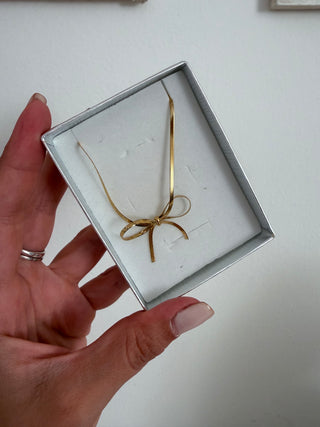 Collana fiocco