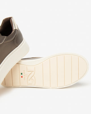 Sneakers - NeroGiardini - I514170D BROWN